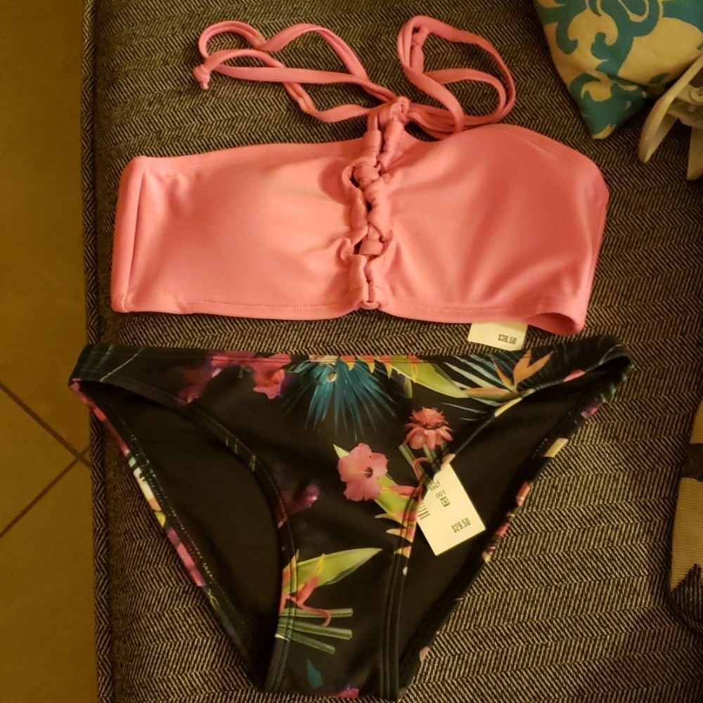 Aeropostale 2 pieces bathing suit